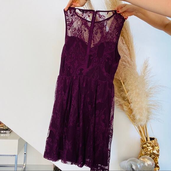 EXPRESS Sheer Back Deep Purple Plum A-Line Lace Mini Tank Top Lined Dress S - Picture 2 of 10
